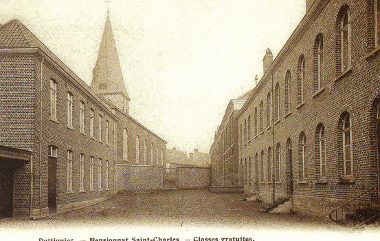 Institut St-Charles - Petite cour